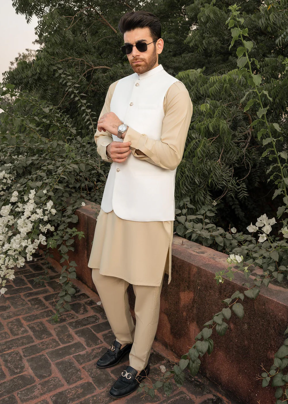 Milky White - Waistcoat Man - 3 Piec - Image 6